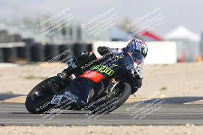 media/Oct-30-2025-Racers Edge (Thu) [[dabbdaf680]]/2-A Group/Session 2 (Turn 16)/